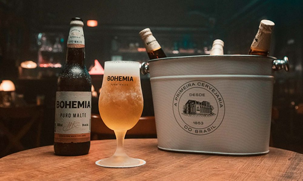 Bohemia lança "Voltadeira": a cerveja do tão esperado retorno aos botecos