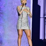 Gabi Martins grava DVD em São Paulo