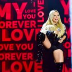 Gabi Martins grava DVD em São Paulo