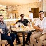 Rafael Luizi, Marcelo Álvaro (ex-Ministro do Turismo e Dep. Federal), Eduardo Maia. Foto: Fernando Veller/Divulgação