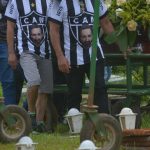 Enterro do motorista por aplicativo Geraldo Iris Gontijo, 50 anos. Foto: Vítor Mendonça/Jornal de Brasília