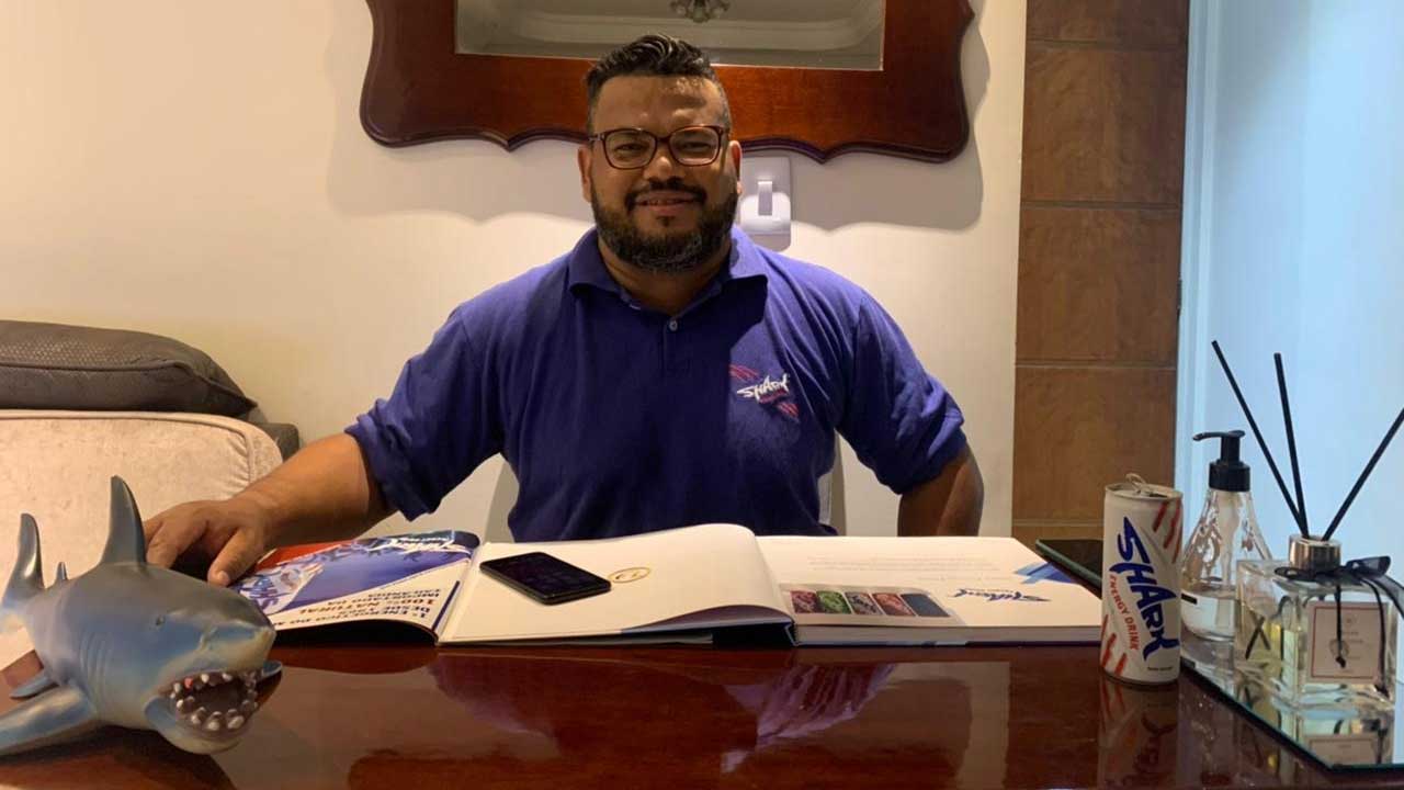 Sem medo da da Ambev e da Red Bull , energético Shark Energy drink planeja expansão para o nordeste do pais