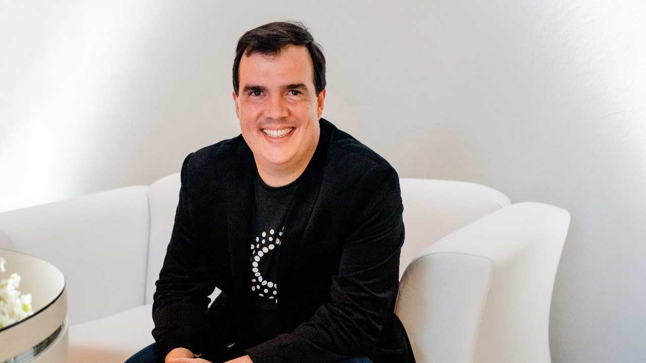 Em novo livro, Bruno Gimenes, ensina como conquistar a espiritualidade diariamente