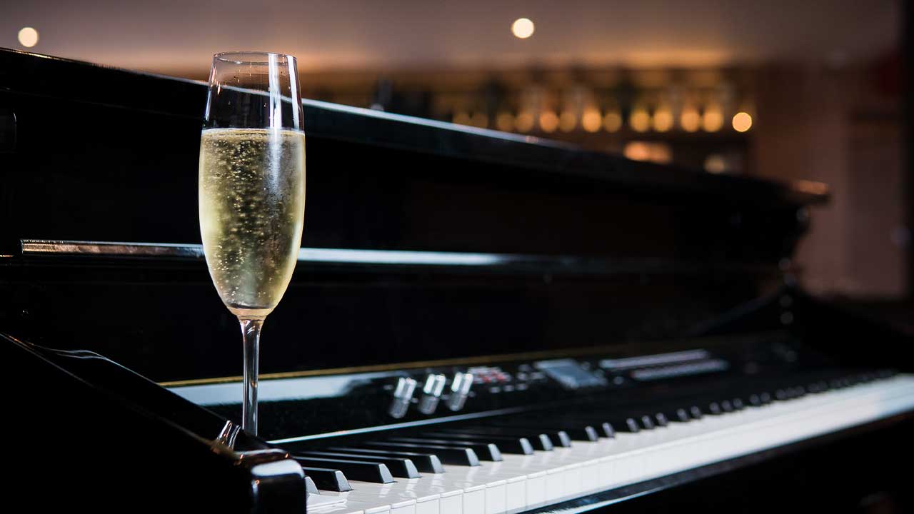 Complexos Gastronômicos de Águas Claras e do Sudoeste lançam open bar de espumantes