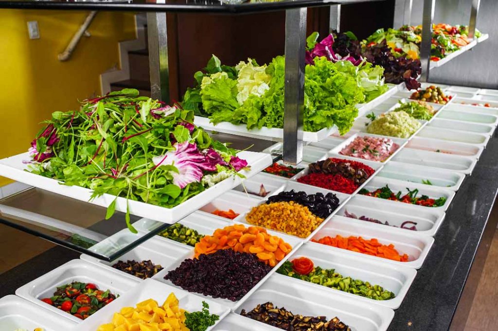 Buffet de saladas. Foto: Victor Rocha