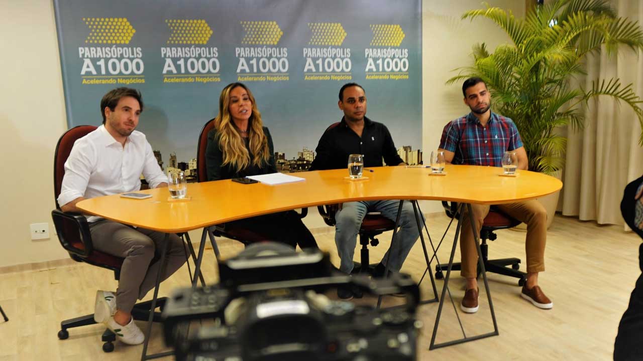 Cris Arcangeli estreia novo reality Comunidades a 1000