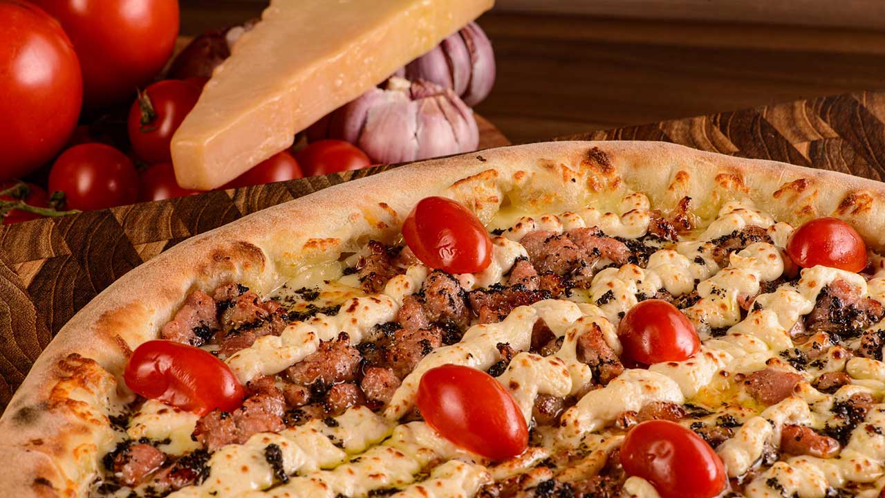 Pizza Cesar celebra o Dia da Pizza com novo sabor e borda grátis