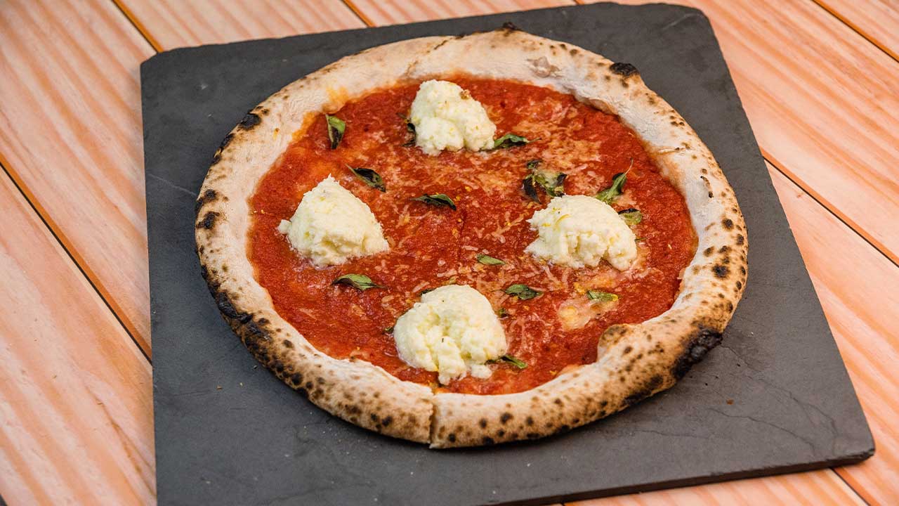 Grano & Oliva celebra o Dia da Pizza com Regina Margherita