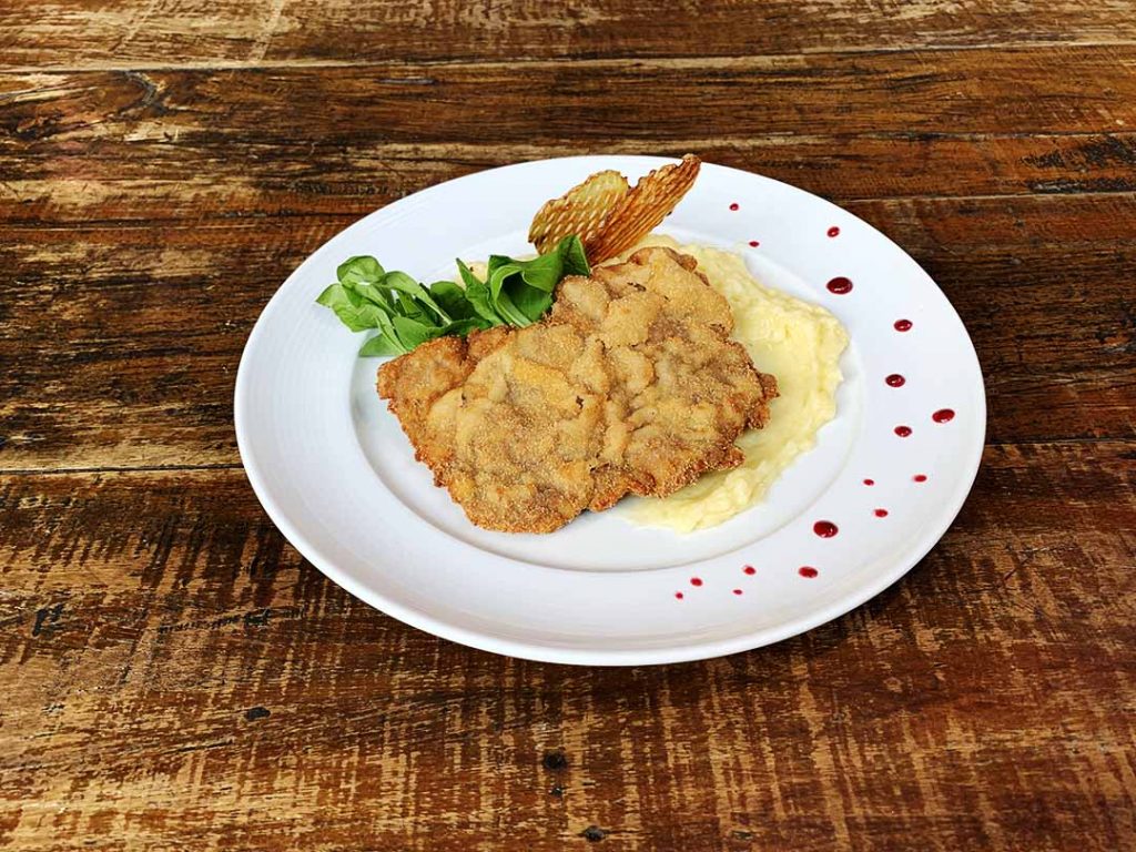 Tango, file mignon a milanesa com purê de batatas e mini salada de rúcula. Foto: Agência Vera360