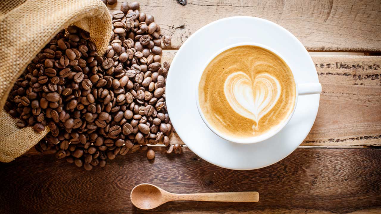 Ação social liderada pelo Café Export reúne sete supermercados do DF para arrecadar agasalhos, cobertores e alimentos