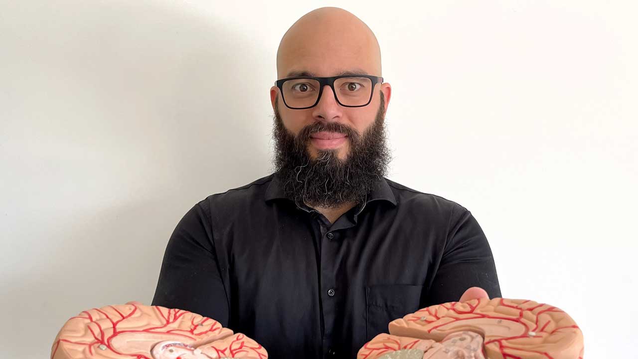 Neurocientista Fabiano de Abreu faz palestra para dois mil alunos do grupo Brasília Educacional