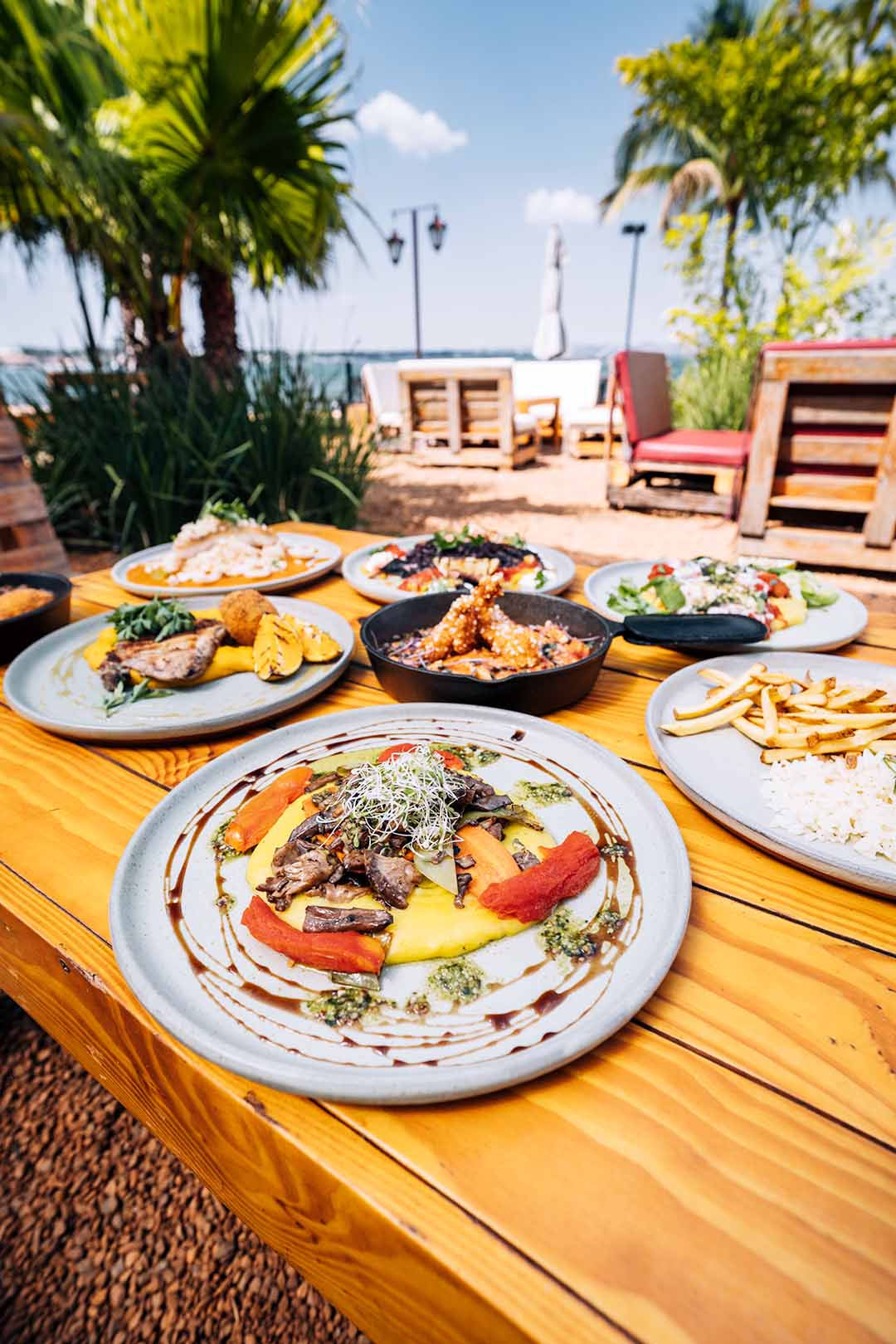 Wine Garden apresenta menu de almoço e amplia seu horário de