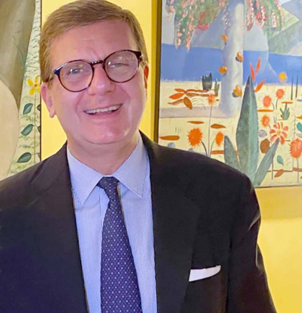 Embaixador Francesco Azzarello