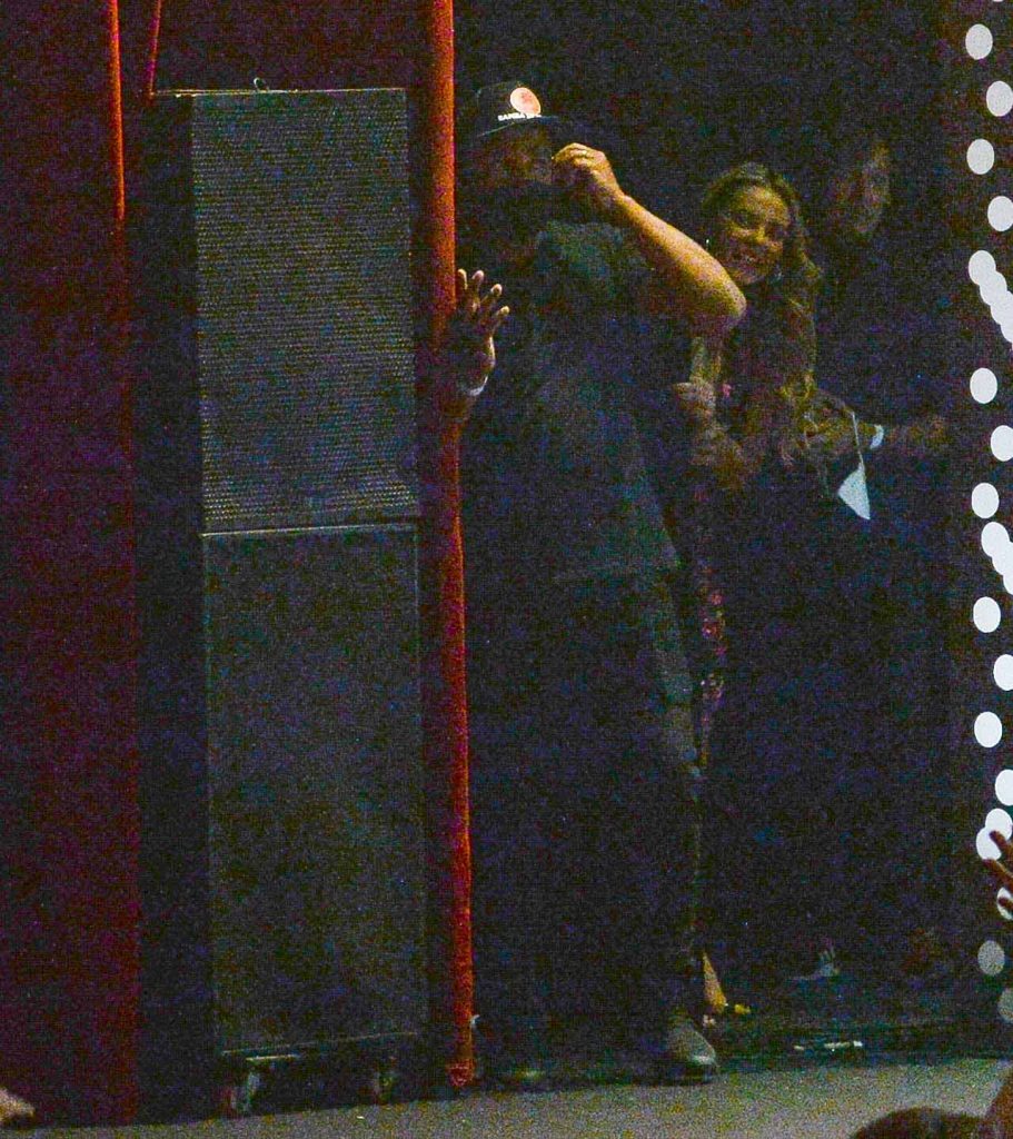 Paola Oliveira no show de Diogo Nogueira em São Paulo. Foto: Francisco Cepeda/AgNews