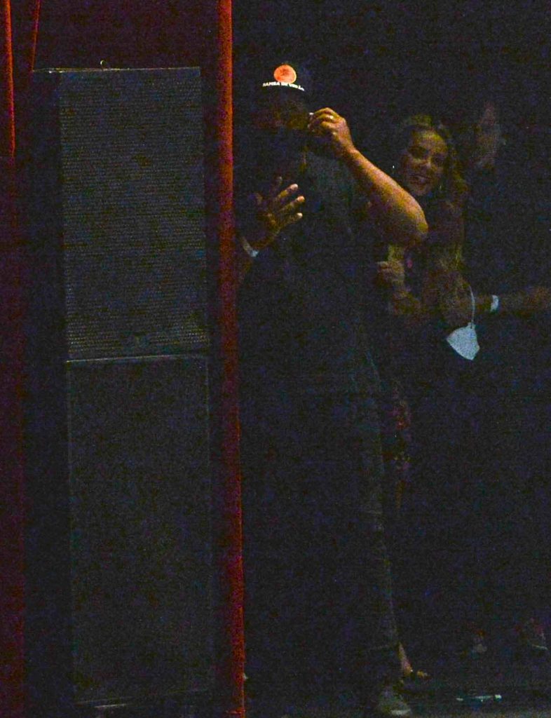 Paola Oliveira no show de Diogo Nogueira em São Paulo. Foto: Francisco Cepeda/AgNews