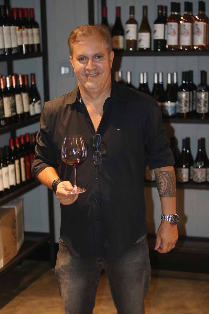 Sommelier de Vinhos Luiz Eduardo Rodrigues Alves. Foto: Henrique Kotnick/Jornal de Brasília