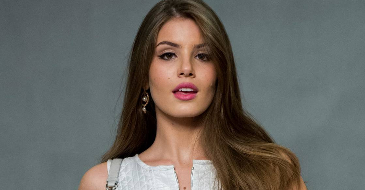 Camila Queiroz rebate Leo dias no twitter