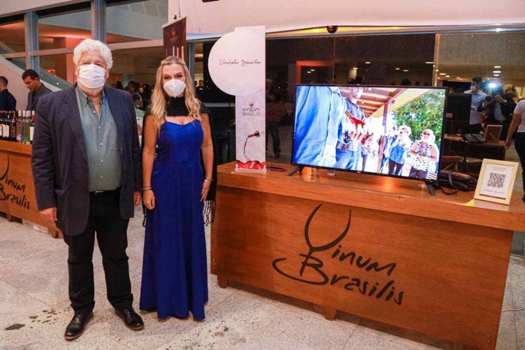 Sergio Pires e Vanessa Mendonça. Foto: Gabriel Matos / Setur-DF