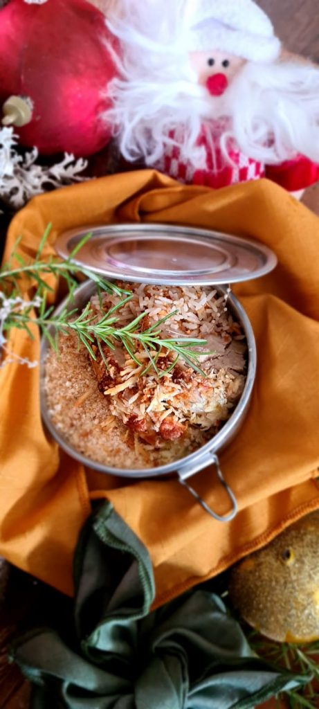 Lombo fatiado, assado em baixa temperatura ao roti de rapadura