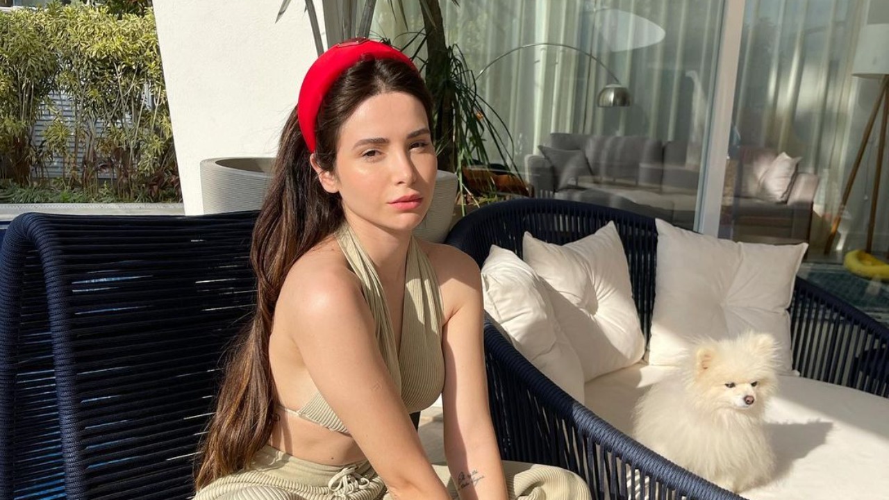 Desde o dia em que foi anunciado o término, Bruna não aparecia em suas redes, mas devido a sua ausência, ela resolveu explicar aos fãs.