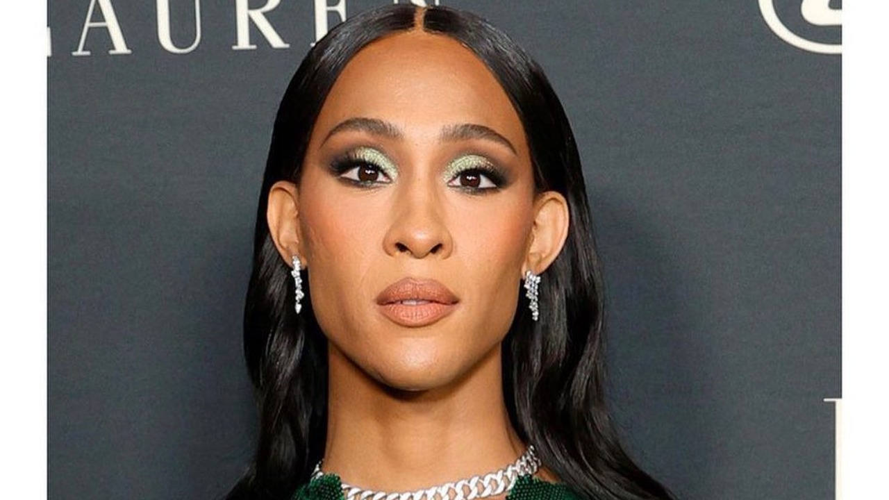 MJ Rodriguez foi a primeira atriz transgênero da história a receber o prêmio Globo de Ouro e afirma "estou muito feliz".