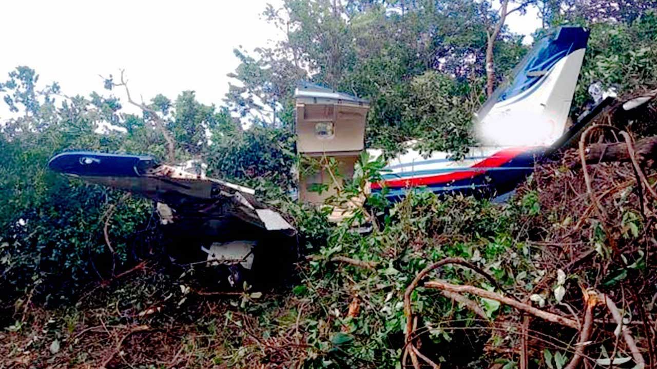 Aeronave cai na Fazenda Piquet. Foto: SECOM/CBMDF