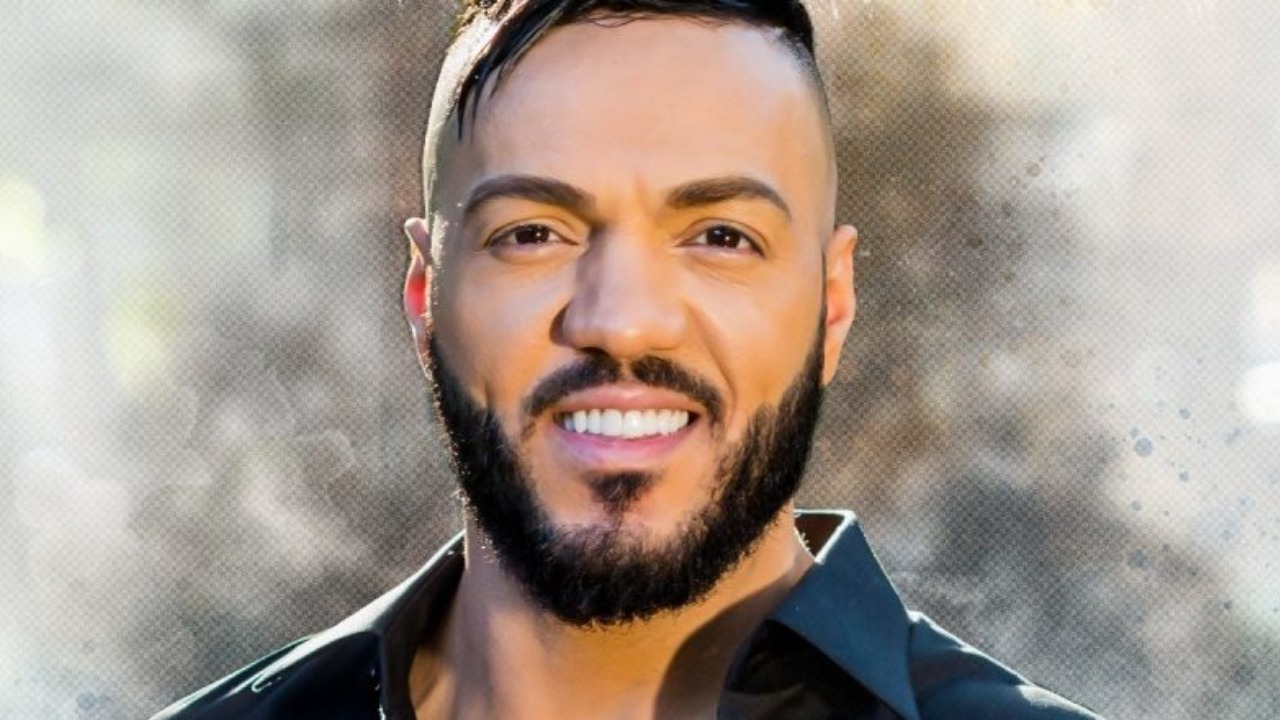 O cantor perdeu na justiça e todos os seus ganhos nos streaming foram penhorados devido a uma dívida de aproximadamente R$ 800 mil.