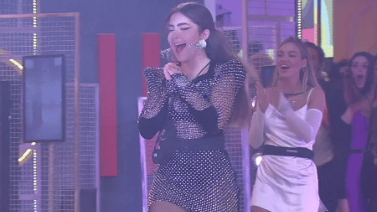 A madrugada teve de tudo e mais um pouco! Beijo na boca e Dr’s sobre o jogo da Discórdia tomaram conta dos confinados