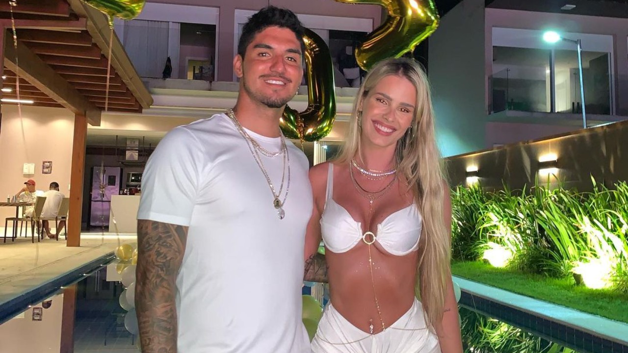 A modelo desabafou em suas redes sociais; ela falou sobre sororidade e revelou que está sendo vítima de ataques de ódio após término