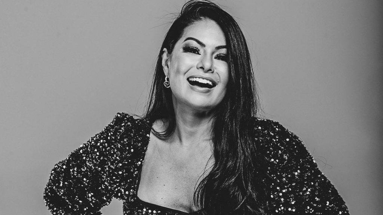 A cantora faleceu na última quarta-feira (23) aos 43 anos após passar 13 dias internada com problemas renais