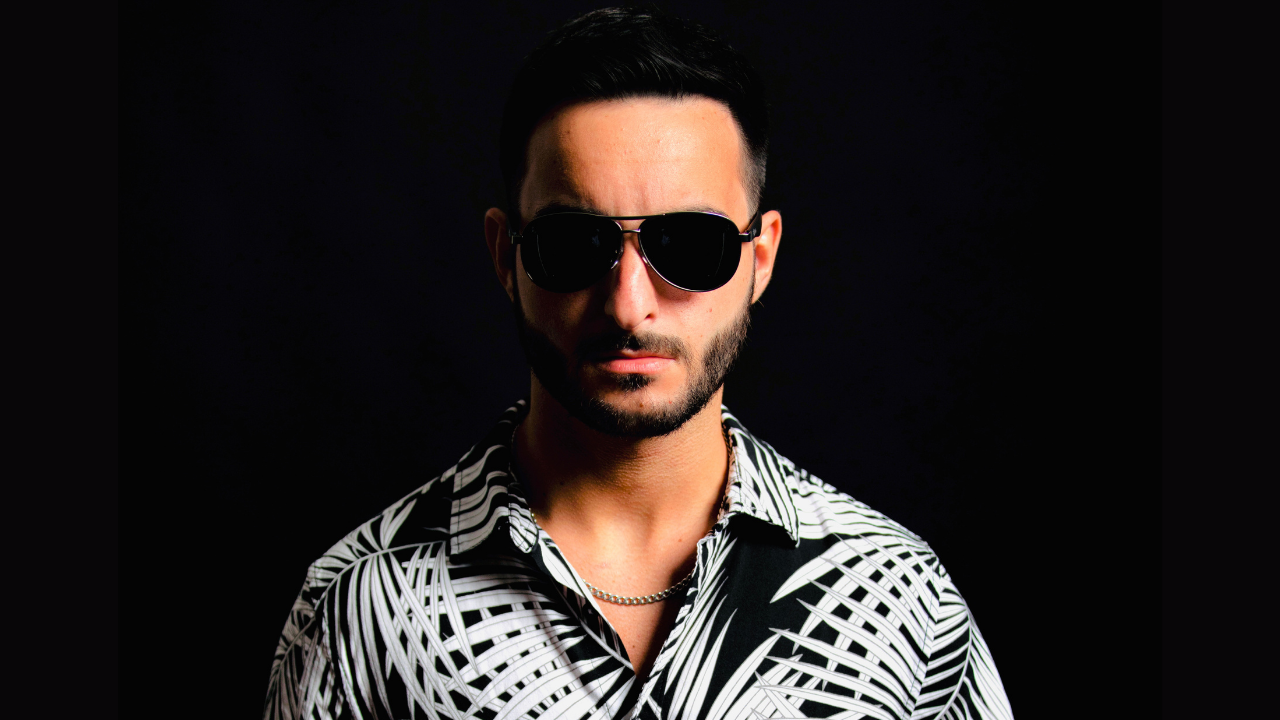 O produtor norte-americano lançou nesta sexta (25) sua nova música e já está disponível em todas as plataformas