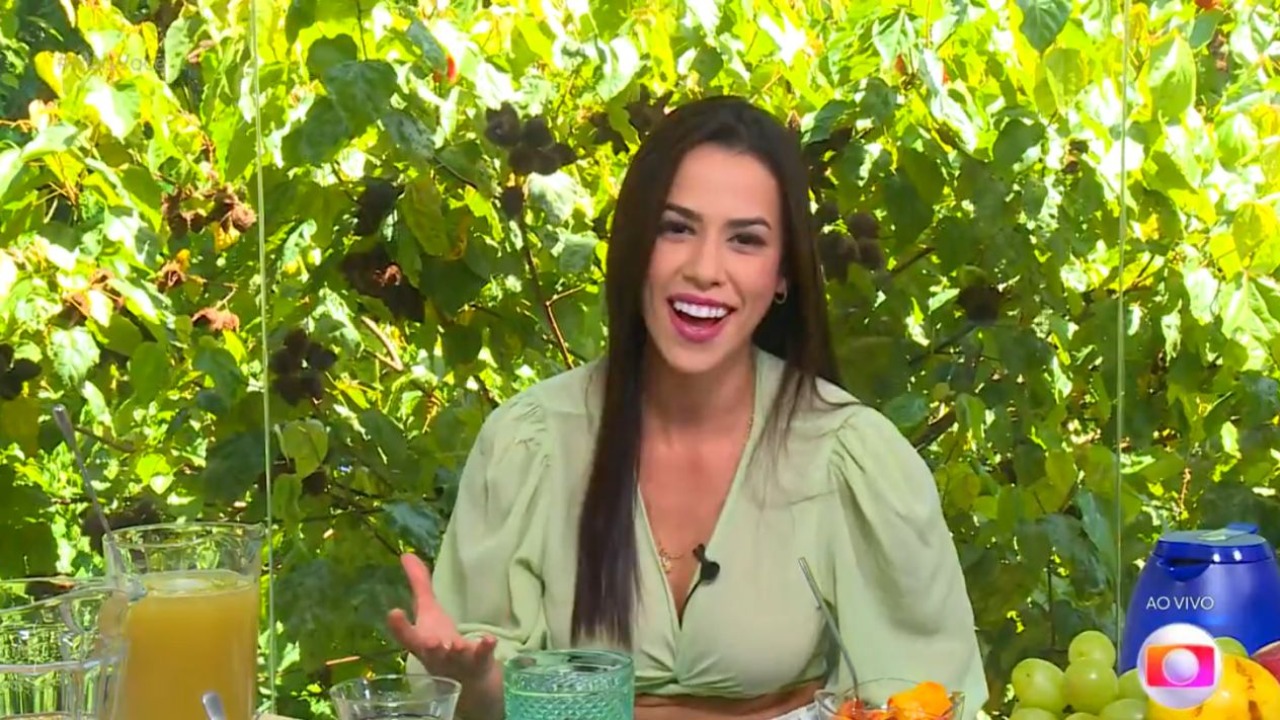 Fora da casa, a sexta eliminada da edição confessou um certo interesse no colega de confinamento e que investiria na ausência de Jade