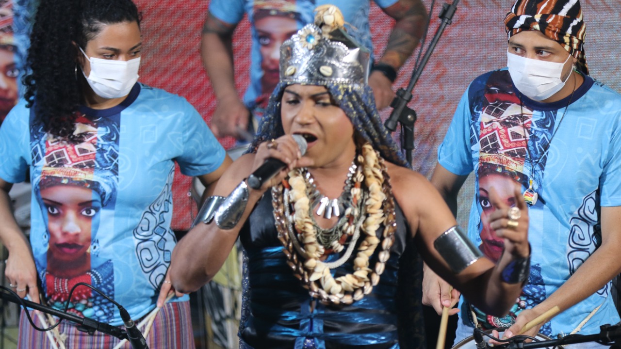 As lives estão sendo feitas desde dezembro de 2021 e vai até março de 2022; os encontros passaram a ser transmitidos após o novo decreto