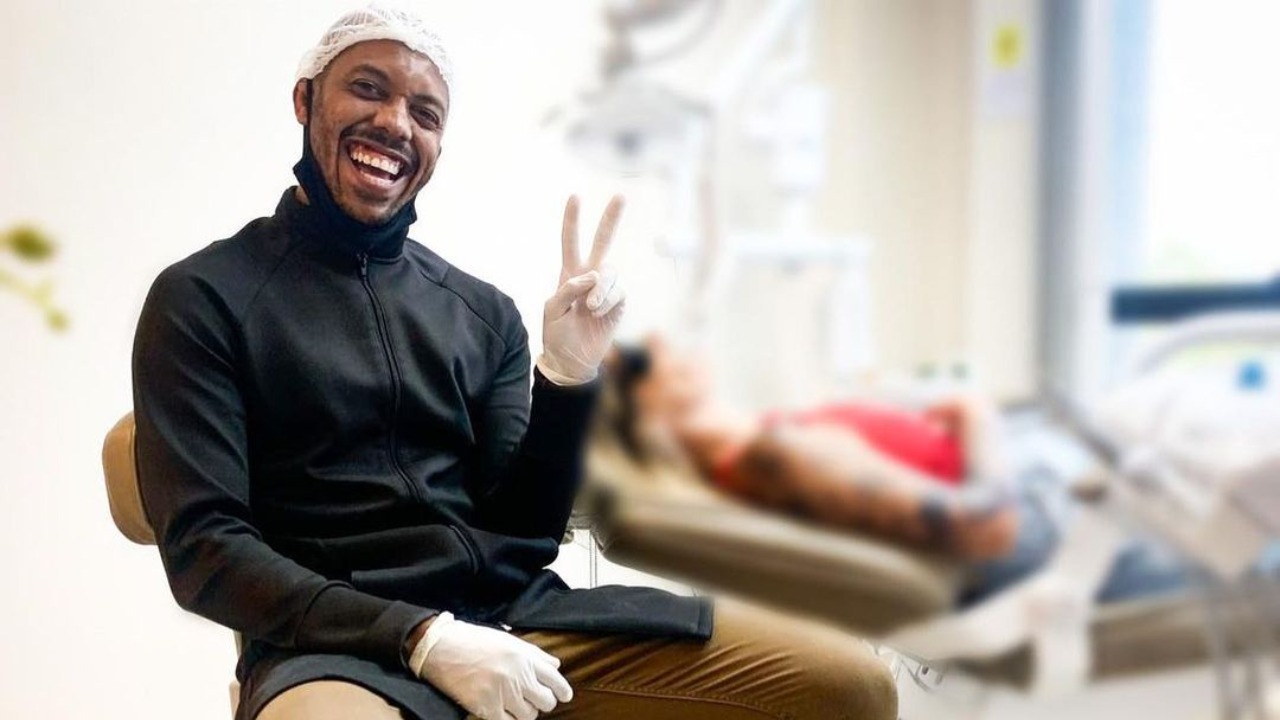 “Escoltado feito um bandido” relata Igor Palhano, após ser acusado de estar em uma moto roubada, mesmo apresentando documentos