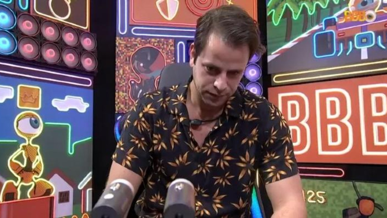 Enfrentando DG e Eliezer no Paredão, o affair da médica afirmou que seu jogo vai ser bem melhor se a médica ficar