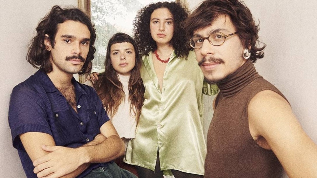 O novo disco da banda, gravado pela Coala Records, já está disponível em todas plataformas digitais de streaming