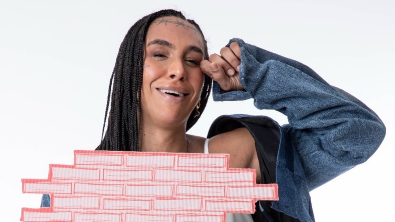 A sister enfrentava Eliezer e Gustavo no Paredão; No discurso de eliminação, Tadeu fez de um jeito diferente, e falou somente de Lina