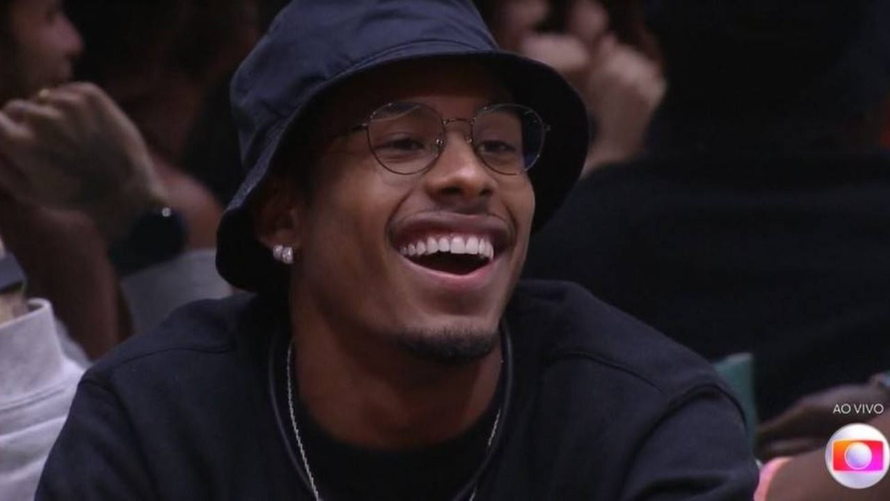 Em um tempo recorde, o atleta ganhou a disputa; O último colocado na Prova, estaria direto no Paredão, Douglas Silva levou a pior