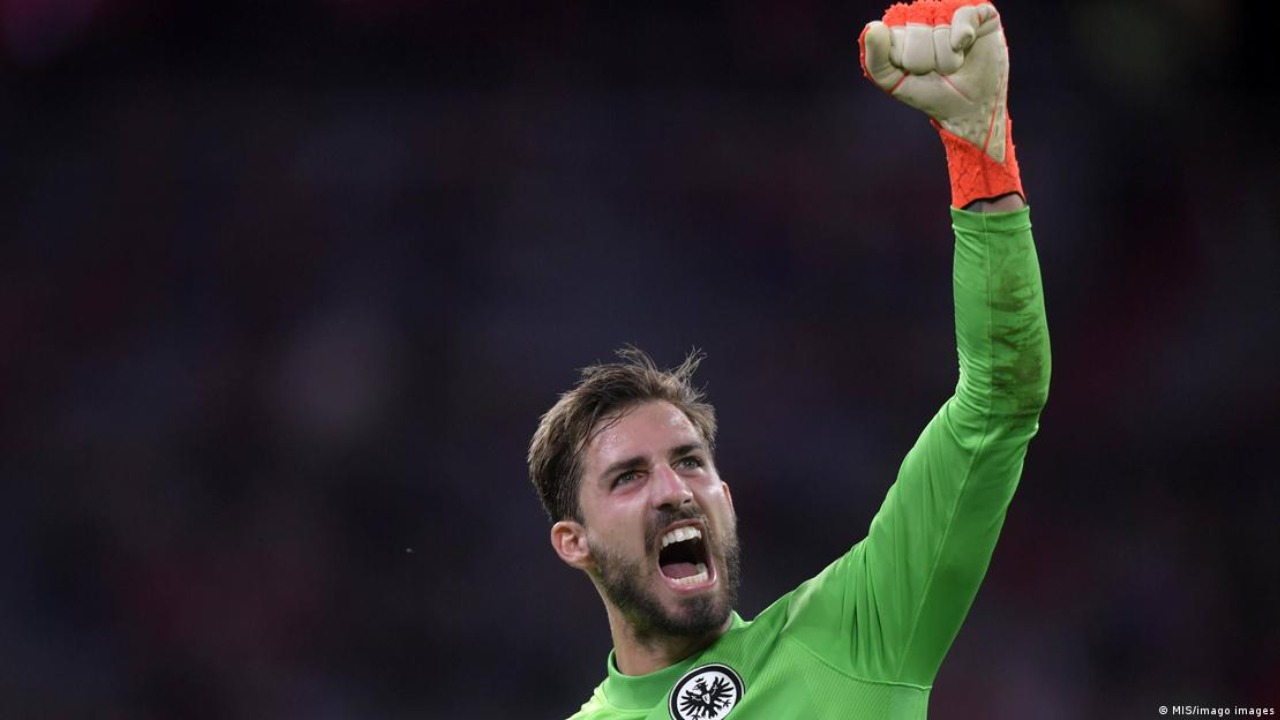 O goleiro e noivo da modelo Izabel Goulart, comentou sobre o país em uma entrevista ao canal do Eintracht Frankfurt