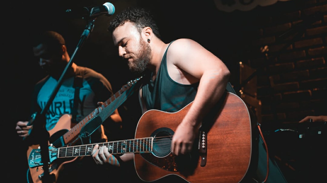 Evento ocorre nesta quarta-feira (4), a partir das 20h, com as bandas Felipe K e os Vetores, Inimigos Imaginários e Deserto Moia