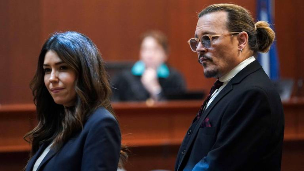 A profissional Camille Vasquez foi o centro das atenções por seus interrogatórios e argumentos finais durante o processo