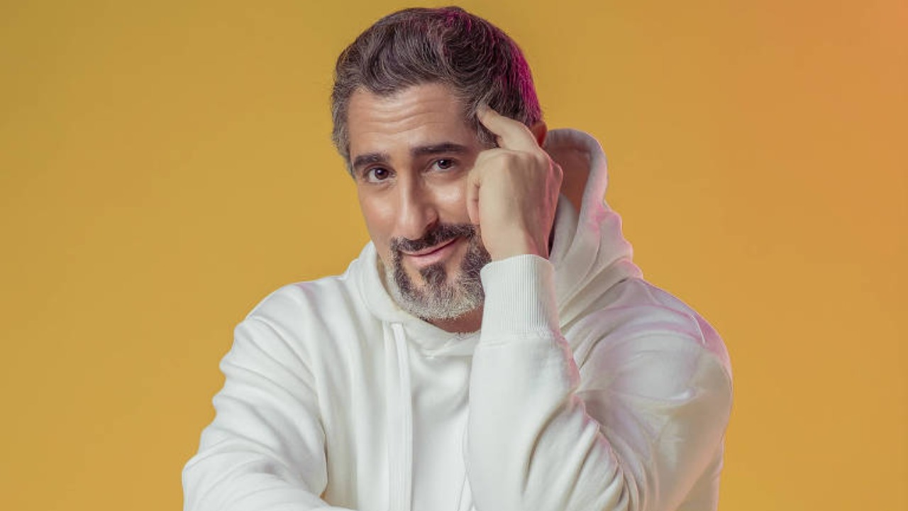 O apresentador do "Caldeirão" admitiu que sente falta de ar e a tosse seca contínua, ao retomar a rotina do trabalho e das atividades físicas