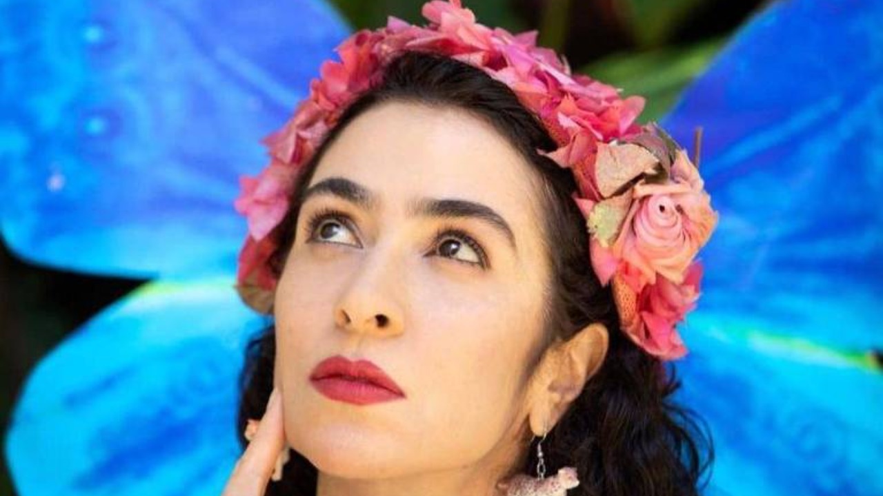 Durante sua apresentação em Oeiras, Portugal, a cantora falou sobre a importância do voto consciente e protestou contra o presidente