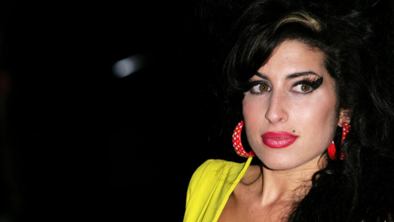 Segundo o jornal The Guardian, o filme deve se chamar "Back to Black" e vai explorar a ascensão e a morte trágica da artista