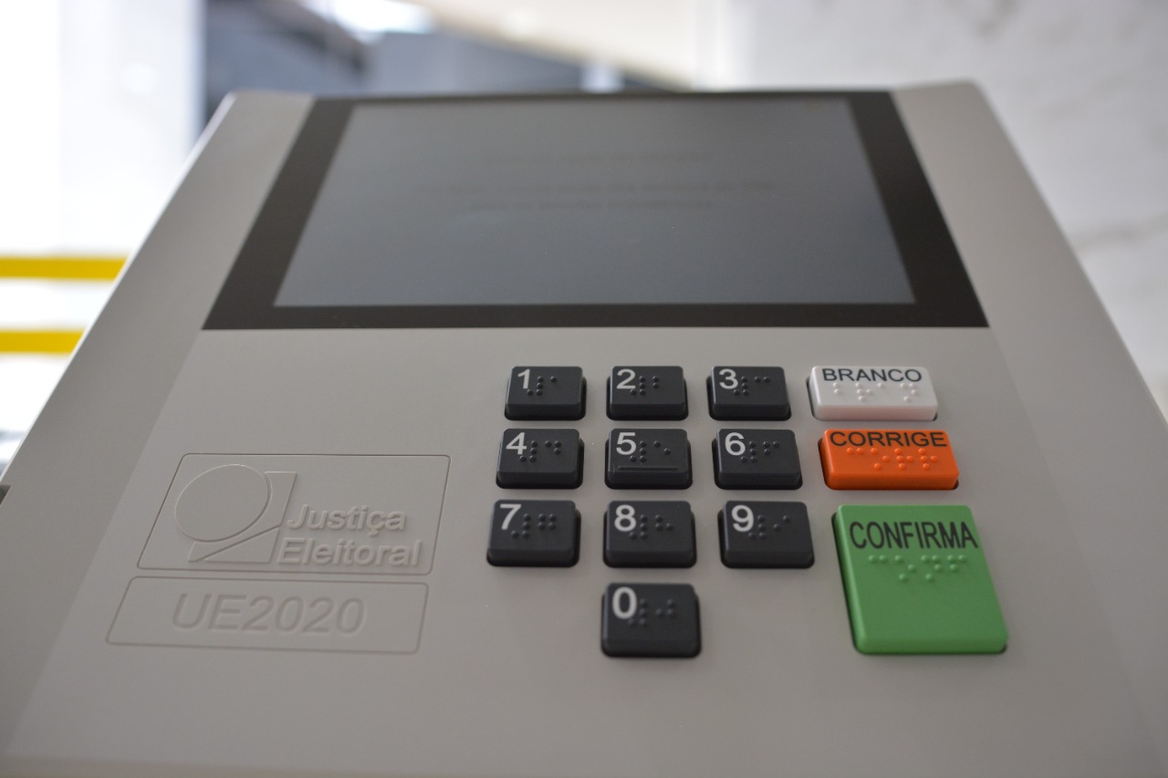 Urna eletrônica