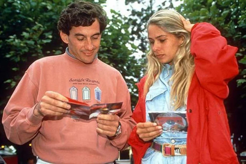 Família de Ayrton Senna veta participação de Adriane Galisteu em documentário sobre piloto