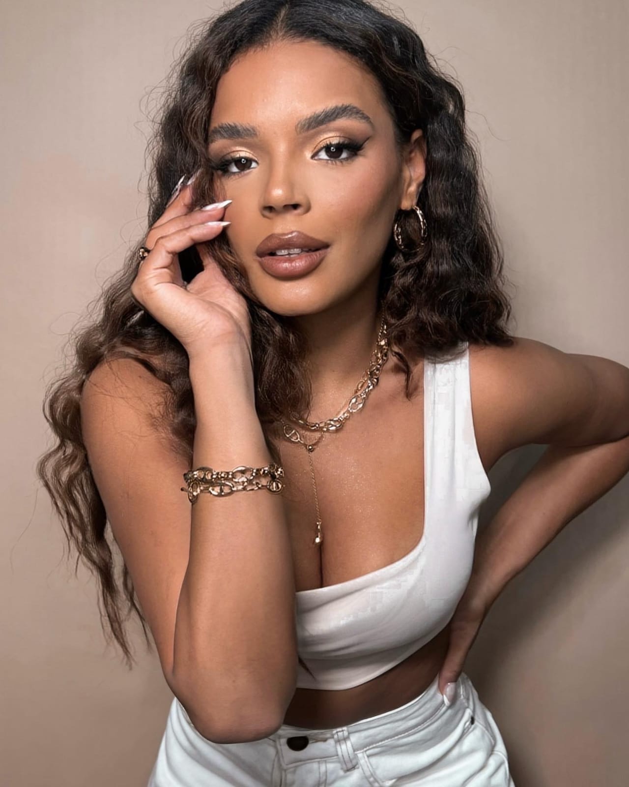 Longe da TV, Nathália Zannin faz