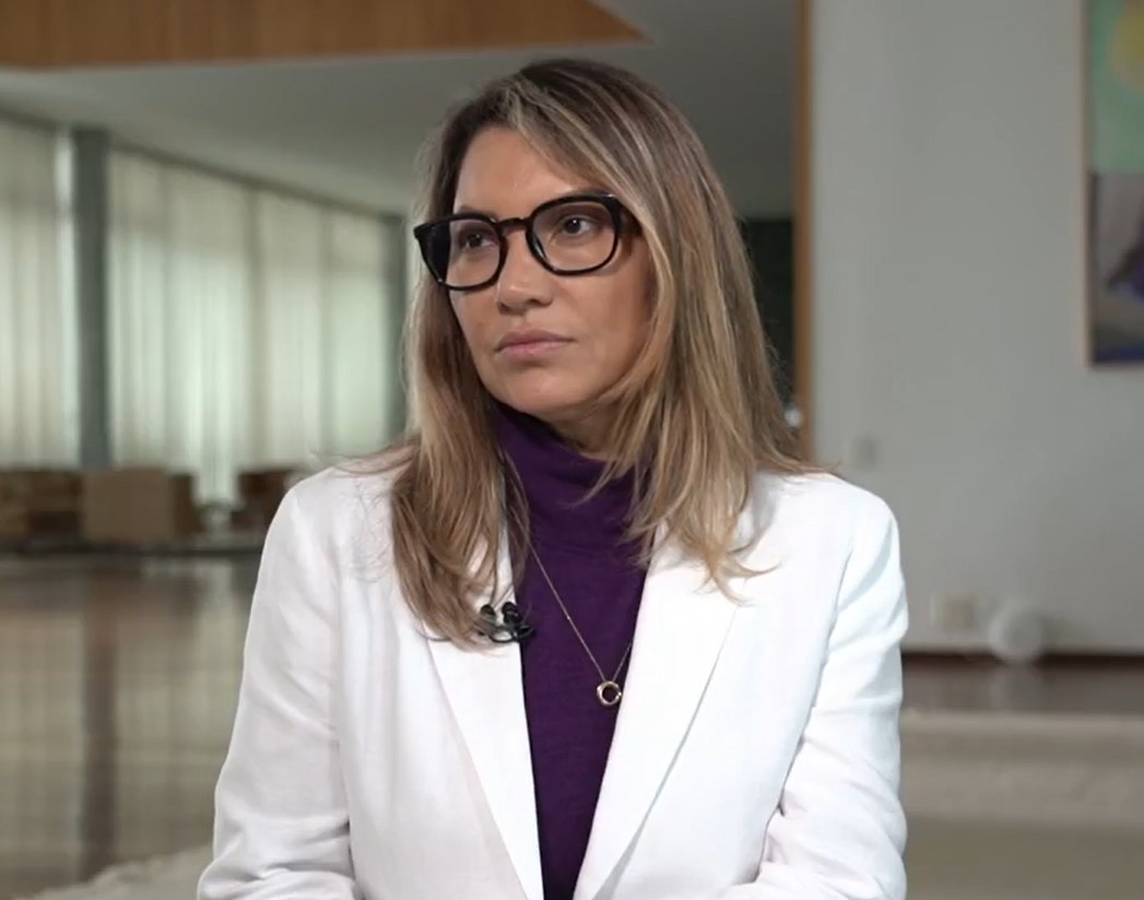 Janela quebrada, infiltrações no teto e piso com rachaduras; Janja mostra a atual situação do Palácio da Alvorada | Jornal de Brasília