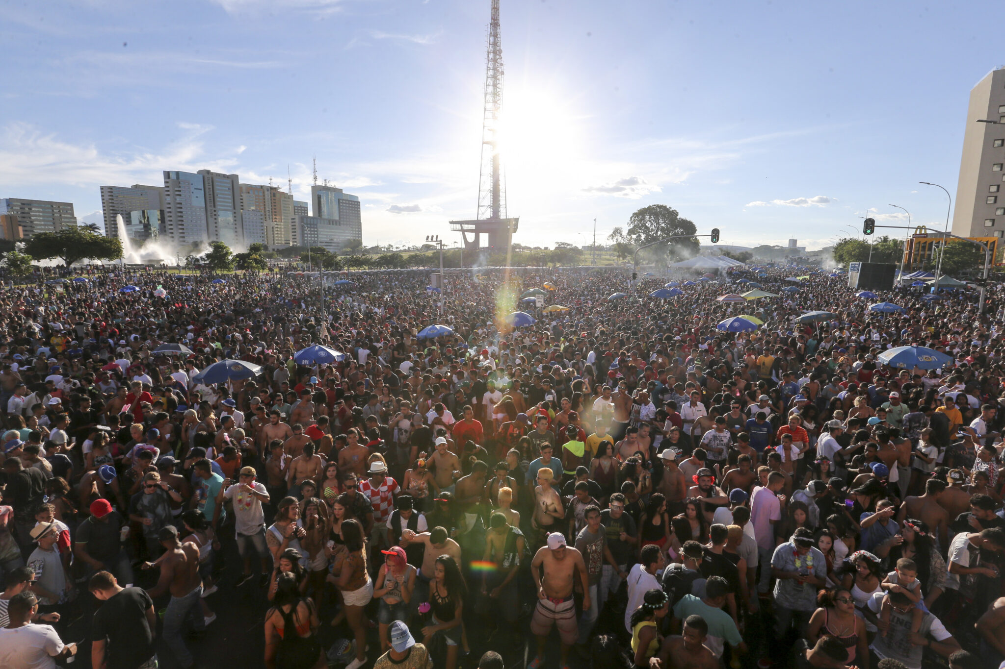 Bloco dos Raparigueiros: conheça mais sobre a vanguarda do carnaval ...