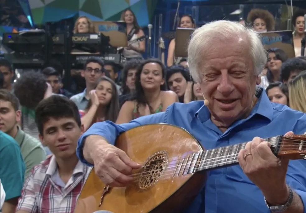 Com carreira consolidada, o músico e humorista morreu em Salvador após complicações respiratórias